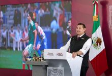 Presentación del partido internacional Perú vs España en Puebla por el gobernador Alejandro Armenta.