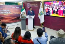 Gobernador Alejandro Armenta en enlace remoto desde Acapulco anunciando a Puebla como sede del Tianguis Turístico 2027.