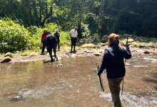 Recorridos a pie y patrullajes en comunidades aledañas en búsqueda de niño