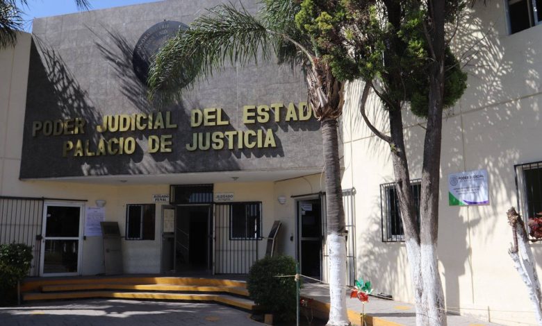 Investigan a juez en Puebla por intentar liberar a feminicida