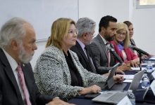 Ponentes de la Cátedra Internacional de Derechos Humanos durante la primera conferencia en el ICGDE de la BUAP