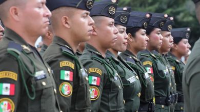 Elementos de la Guardia Nacional formados durante ceremonia de graduación de sargentos en Puebla, junio 2026