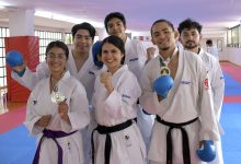Karatecas del Centro de Formación Deportiva de la BUAP durante una competencia nacional de karate.