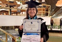 Fotografía de la Dra. Addí Rhode Navarro Cruz, investigadora de la BUAP galardonada con el Doctorado Honoris Causa.