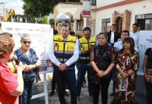 Trabajos de rehabilitación de pavimento en la calle 27 Sur, en la colonia La Paz de Puebla.
