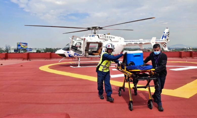 Traslado aéreo de un hígado donado en Puebla hacia Ciudad de México.